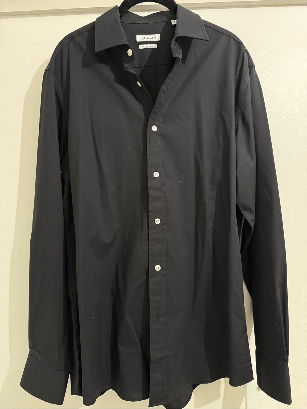 Haggar Men's Black Button-Up Dress Shirt